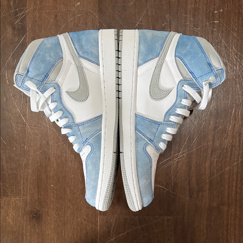 Air Jordan Retro High OG - Huber Royal/White - Picture 5 of 6